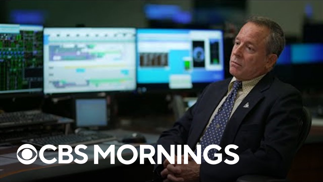 Behind the scenes at NASA's Artemis Mission Control