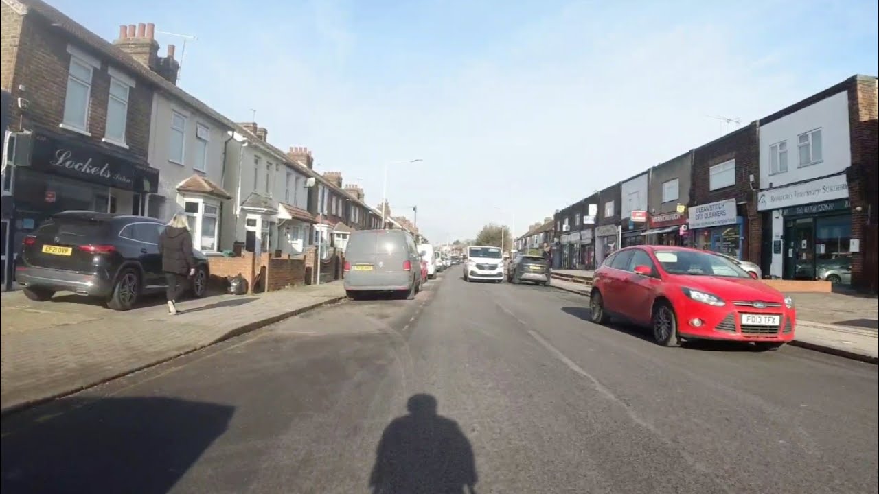 [4K] 🇬🇧 Seven Kings -Dagenham -Romford Virtual Cycling Tour