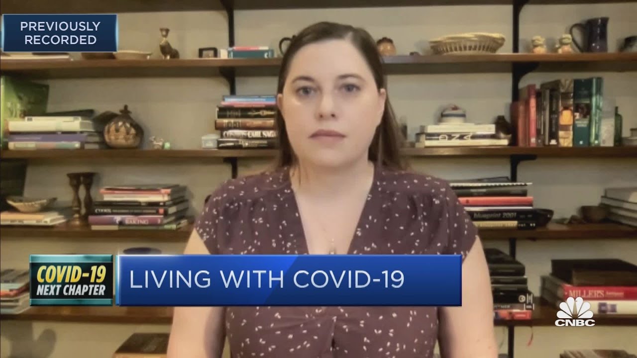 Singapore's Covid strategy should shift from containment to living with the virus: Prof