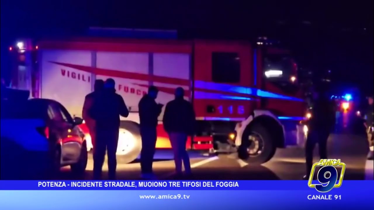Potenza  incidente stradale, muoiono tre tifosi del Foggia: tra loro un 21enne di origini barlettane