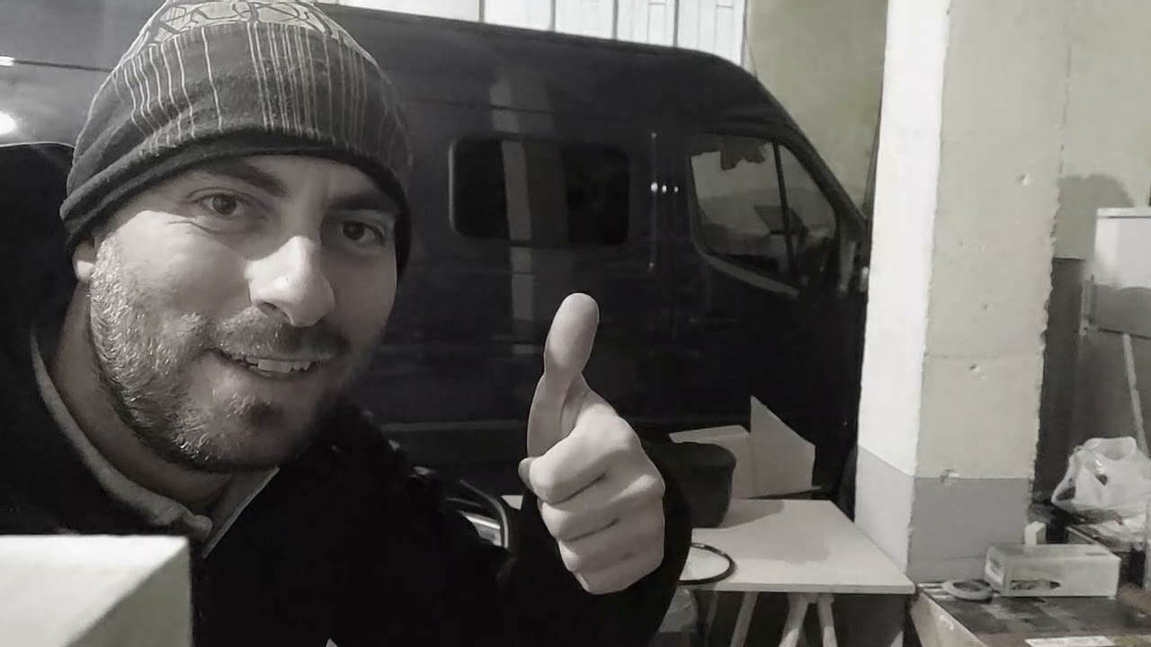 6 - Unboxing boiler a gas Whale Expanse camperizacion Renault Master L2H2