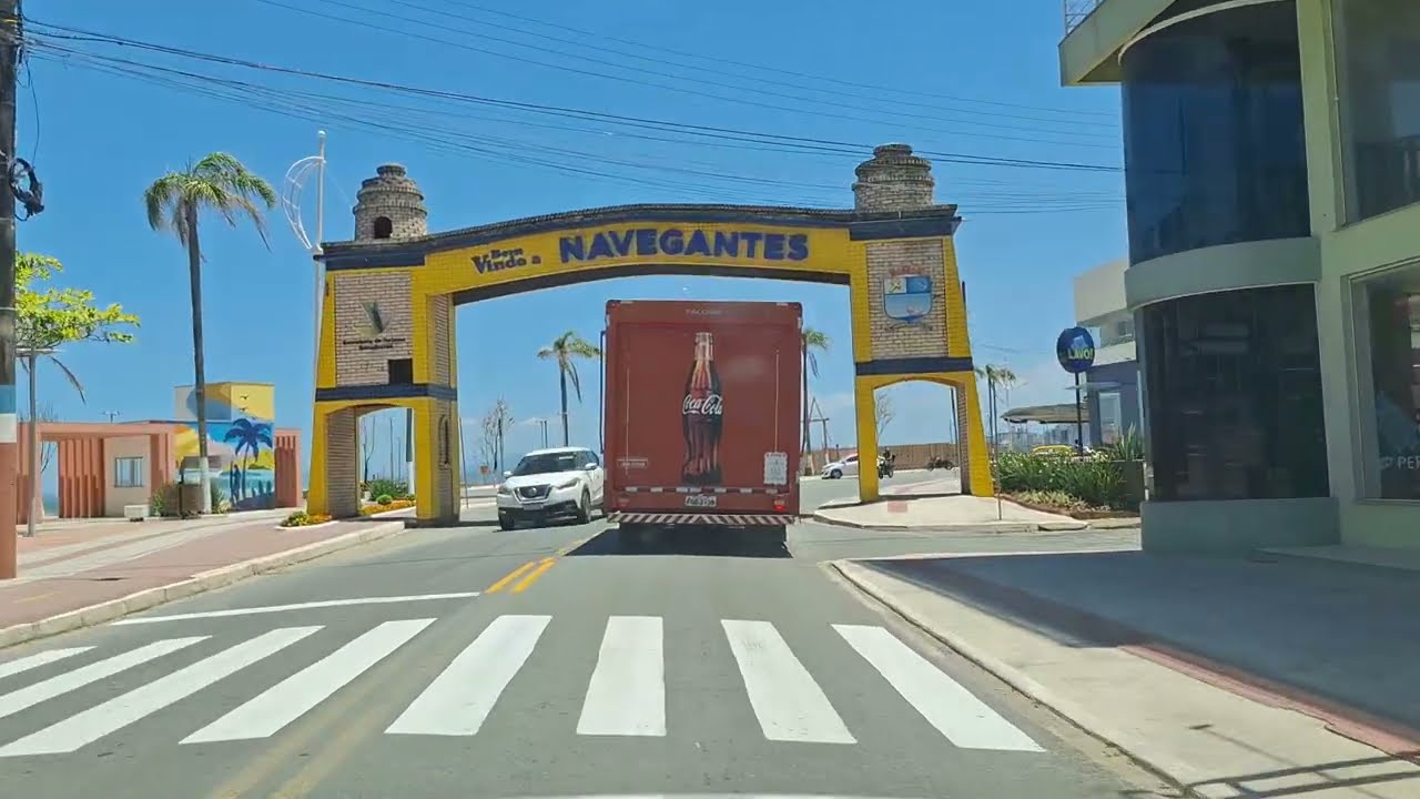 Parque Beto Carrero pouquissimo movimento..Praias movimentada em Penha SC
