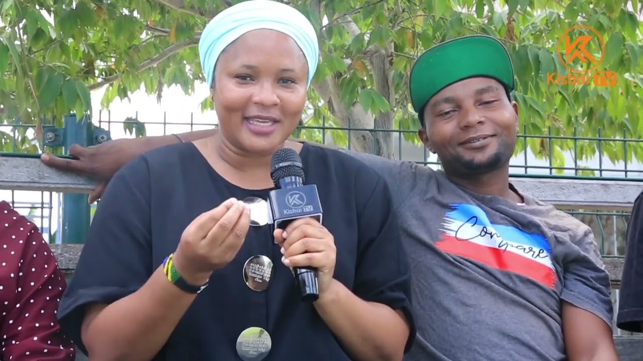 CHUGA MUUZA ICE CREAM AKUTANA TENA NA MTANGAZAJI JANNEY KISHAI,UNAOGA MAFUTA NINI?/AFUNGUKA MENGI
