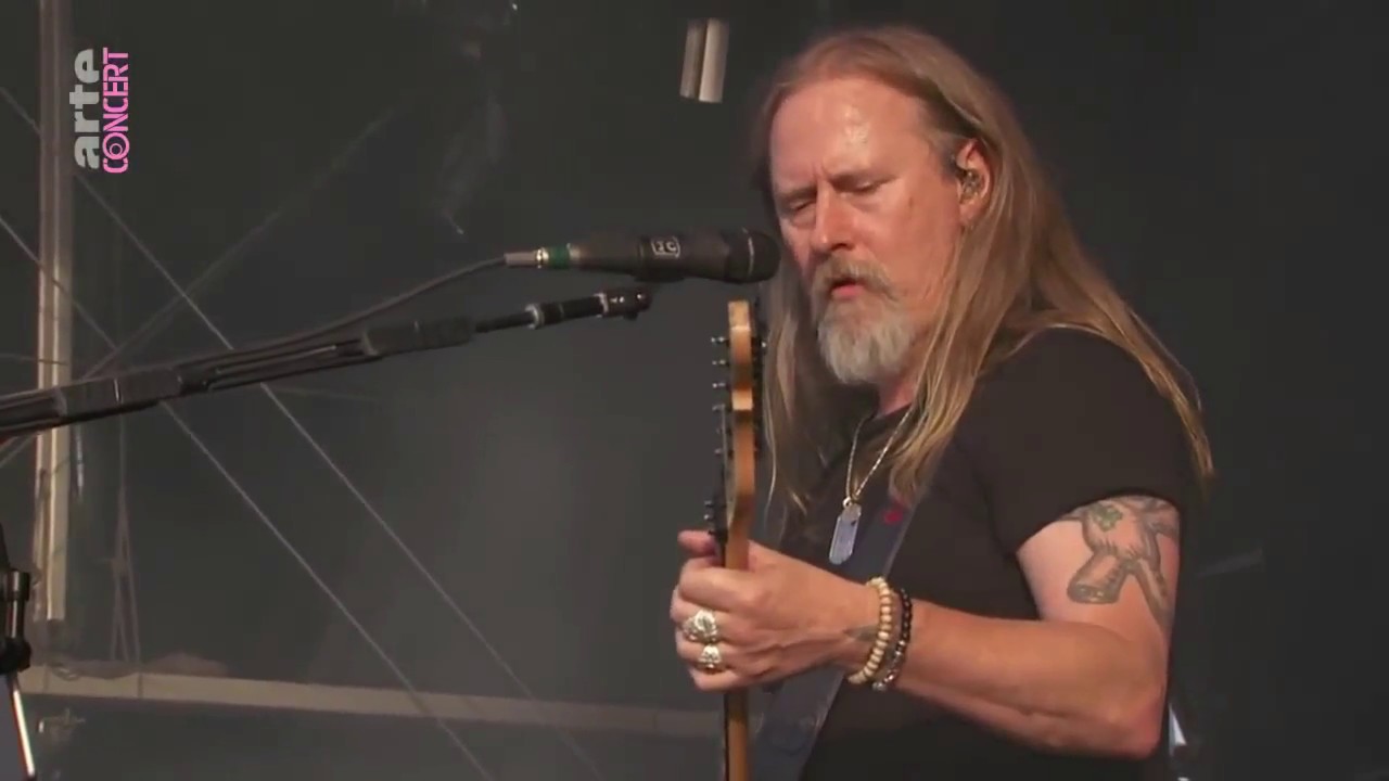 Alice In Chains dedicate 