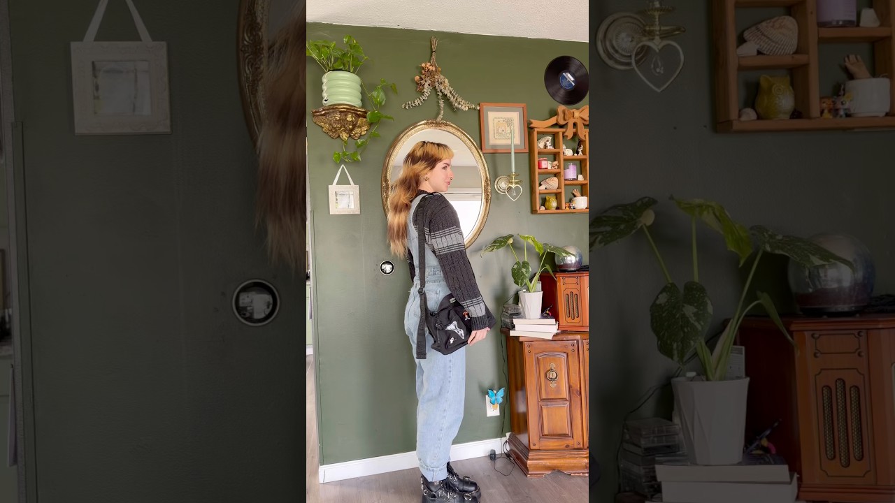 Alt outfit inspo halo hair grunge soft grunge outfit #altfashion #grungestyle #grungeoutfit #ootd