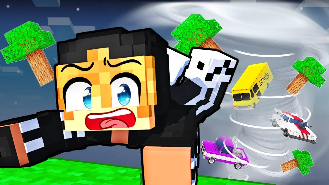 AM *SUPRAVIETUIT* CELEI MAI MARI TORNADE DIN Minecraft!