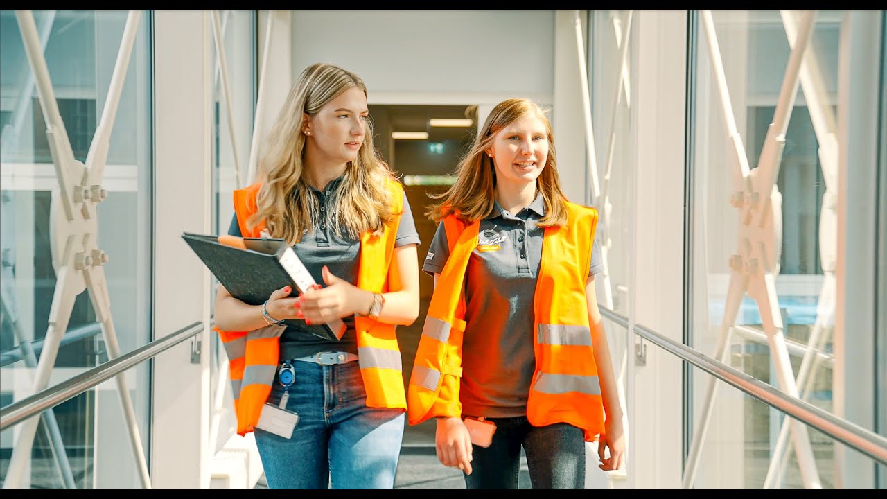 Deine Ausbildung bei ZUFALL | Kaufmann/-frau für Spedition und Logistikdienstleistung