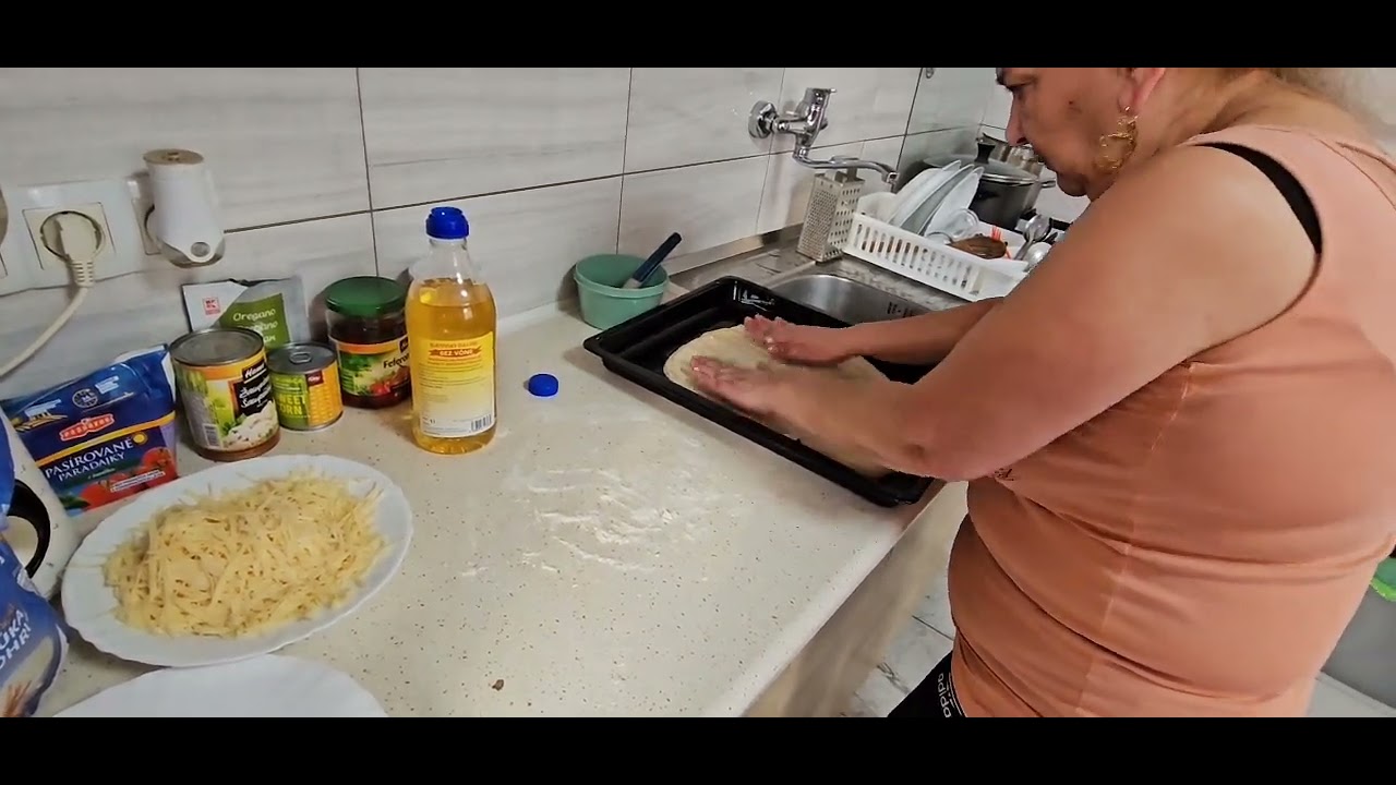 Pizza z domu .