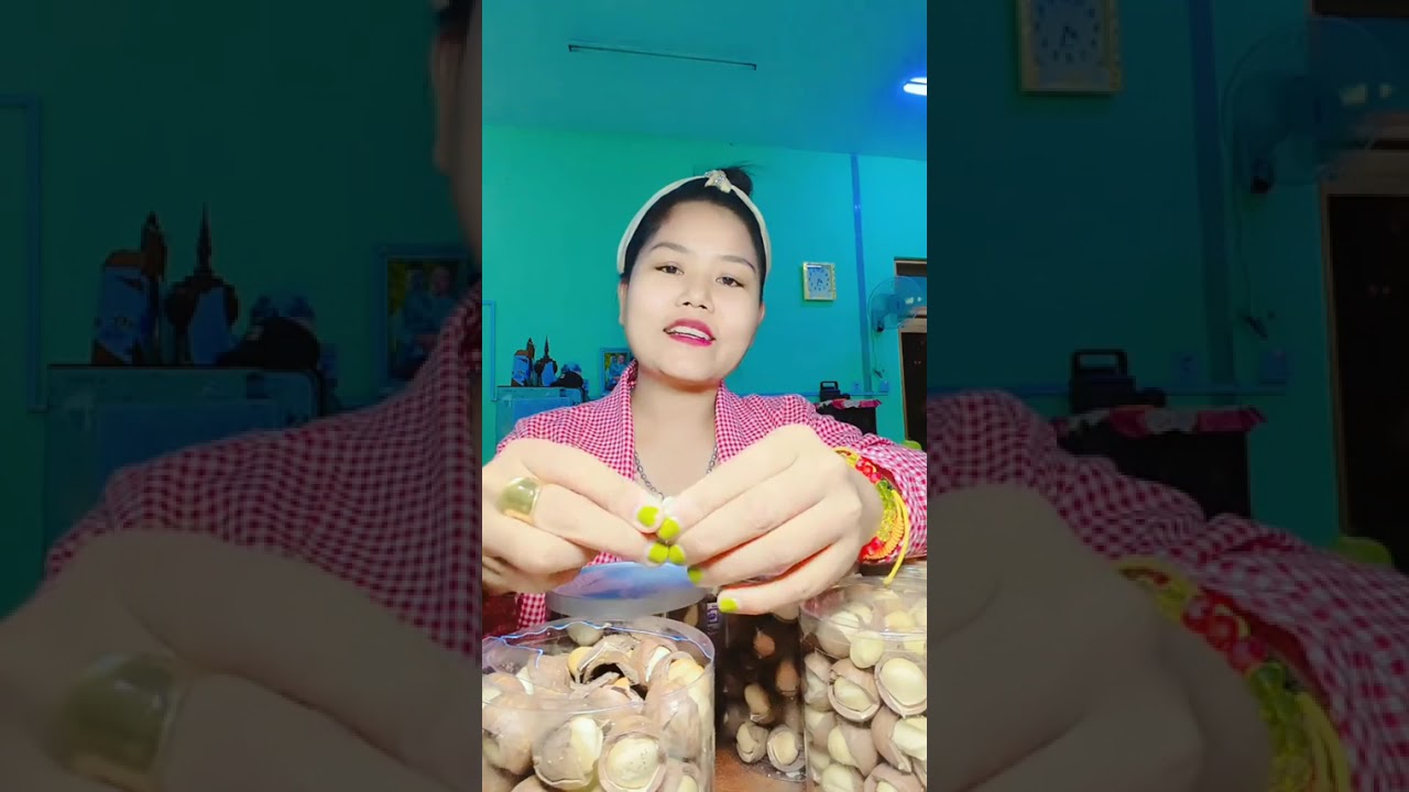 ငရုတ်သီးဆားထောင်းနဲ့ကြက်အသည်းအမြစ်ဟင်းလေးနဲ့ထမင်းစားမယ် - နေပြည်တော် မြင့် 🥰🥰