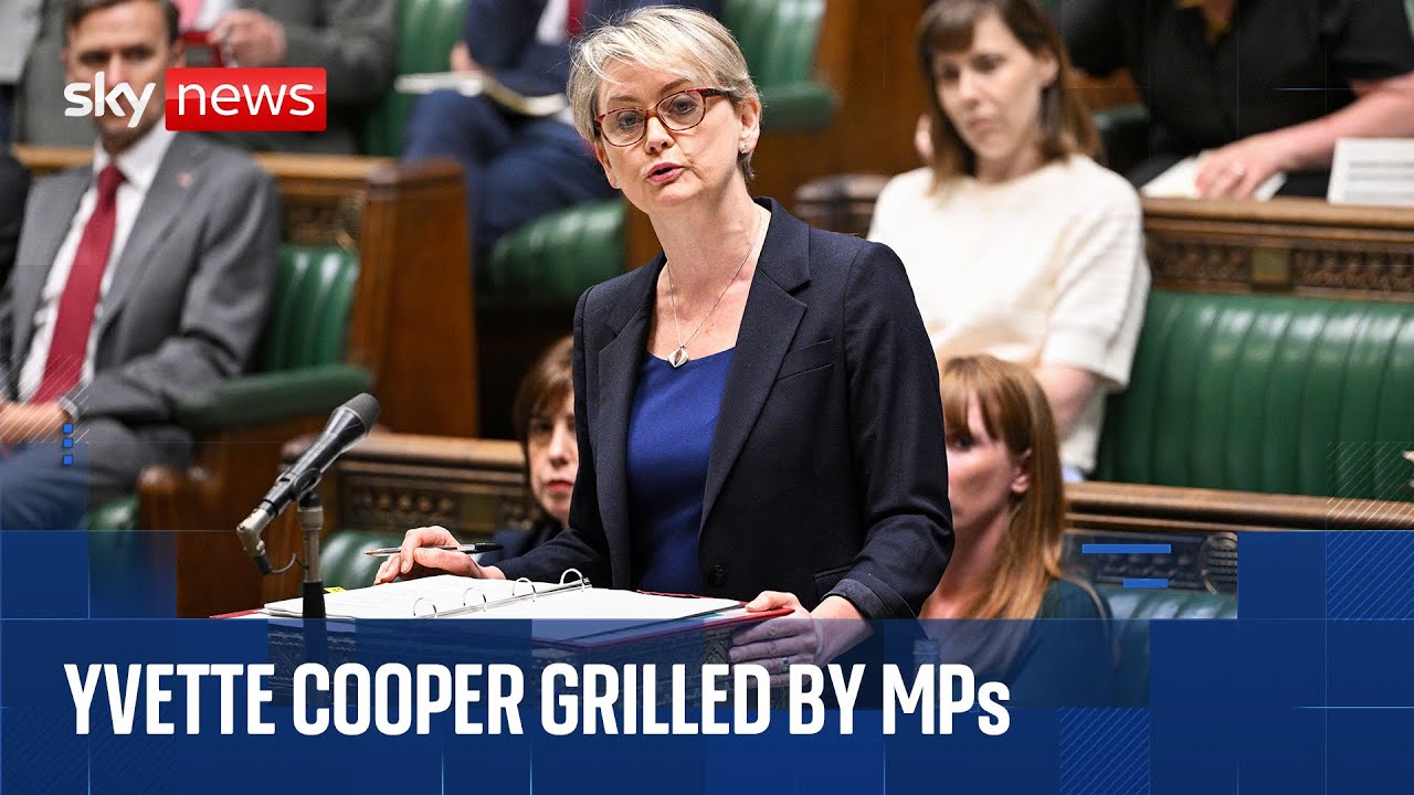 Yvette Cooper faces questions in the Commons
