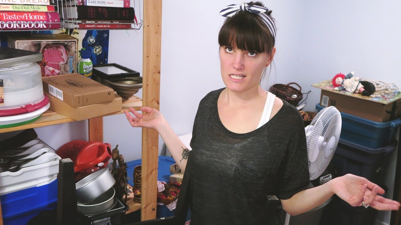 Decluttering and Downsizing for Van Life