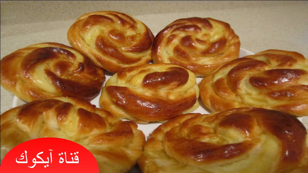 بريوش محشي بالكريم باتيسيير خفيف و شهي