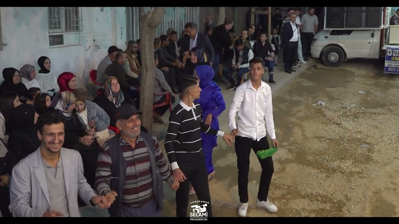 KAMERAMAN SELAMİ FARKIYLA GEDİKLİ KÖYÜ (kasım&tuğçe)nin düğünü 1