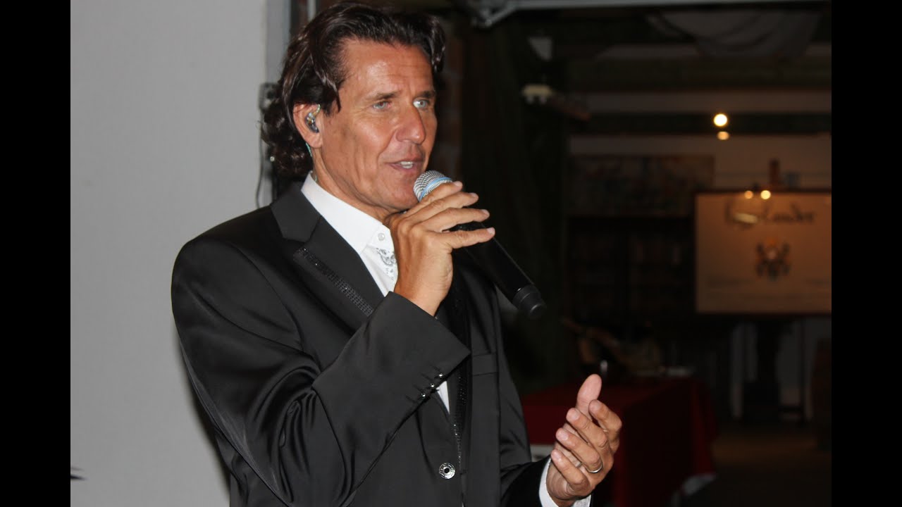 Stukje uit de nocturne DVD Met Frank Galan in Rillaar