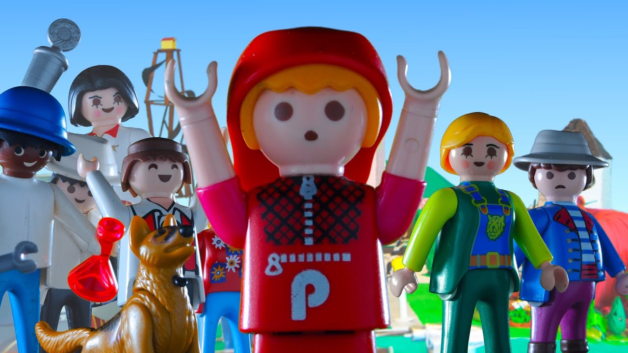 ★ PLAYMOBIL FILM - A Weird Town Story