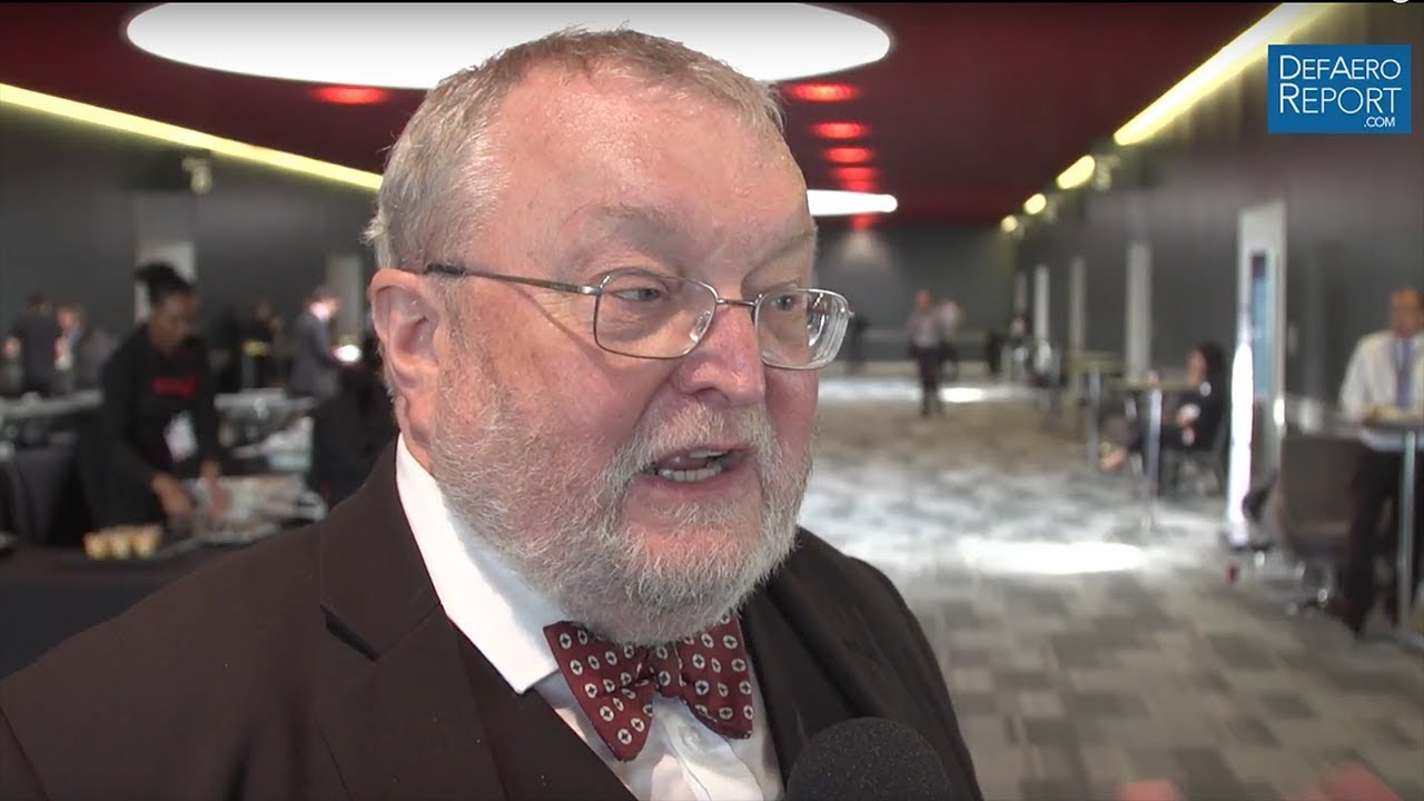 Grove: UK Defense Budget Issues May Thwart Royal Navy's Ambitious Agenda