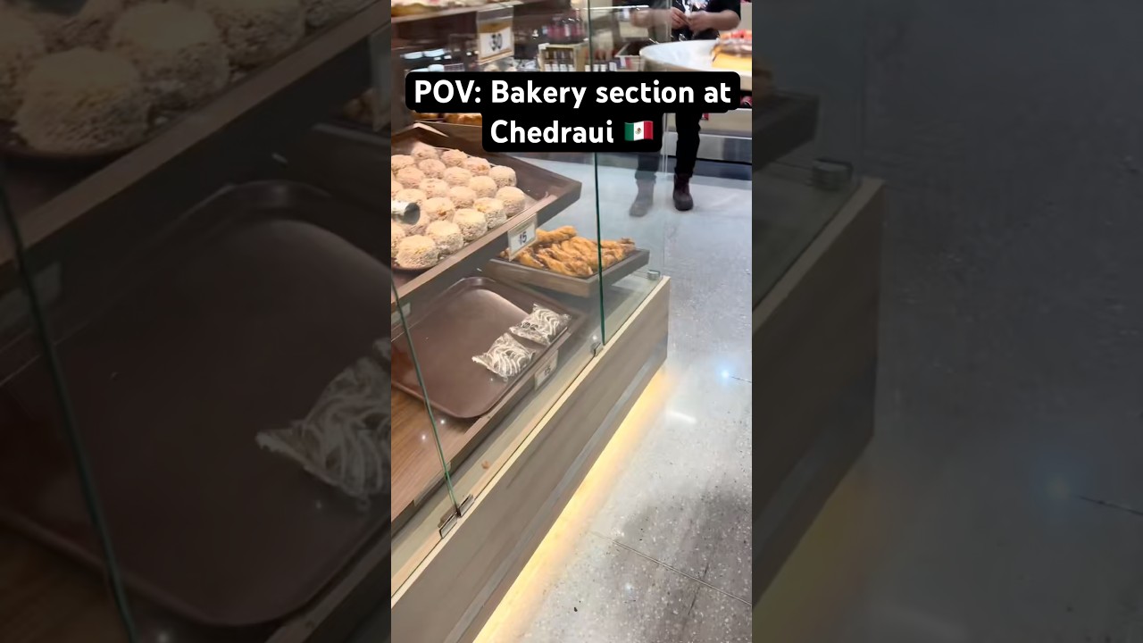 Best $1 Snack in Mexico? 🍩 Chedraui Bakery #Shorts