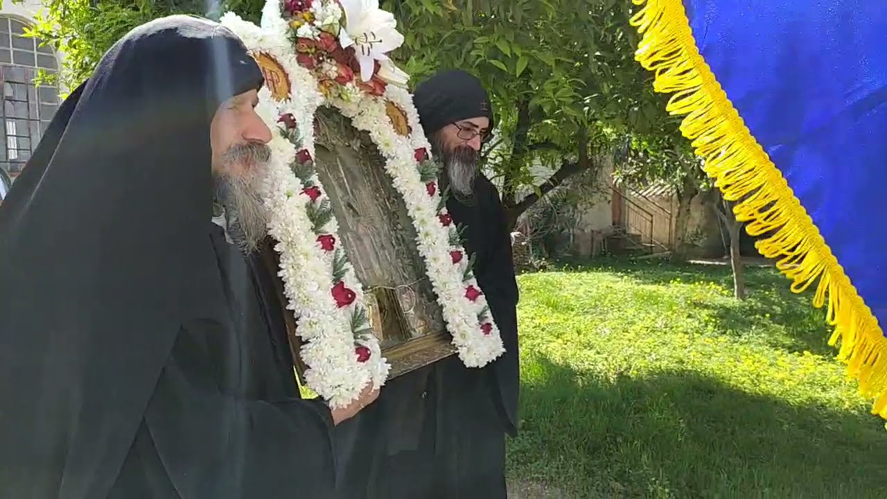 Περιφορά μετά τη Θεία Λειτουργία Ευαγγελισμού της Θεοτόκου στην Ιερά Μονή Παναγουλάκη