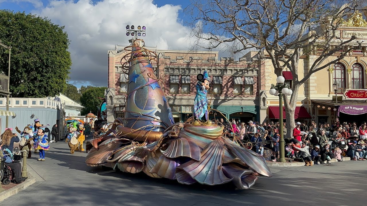 Magic Happens Returns to Disneyland 2024 4K