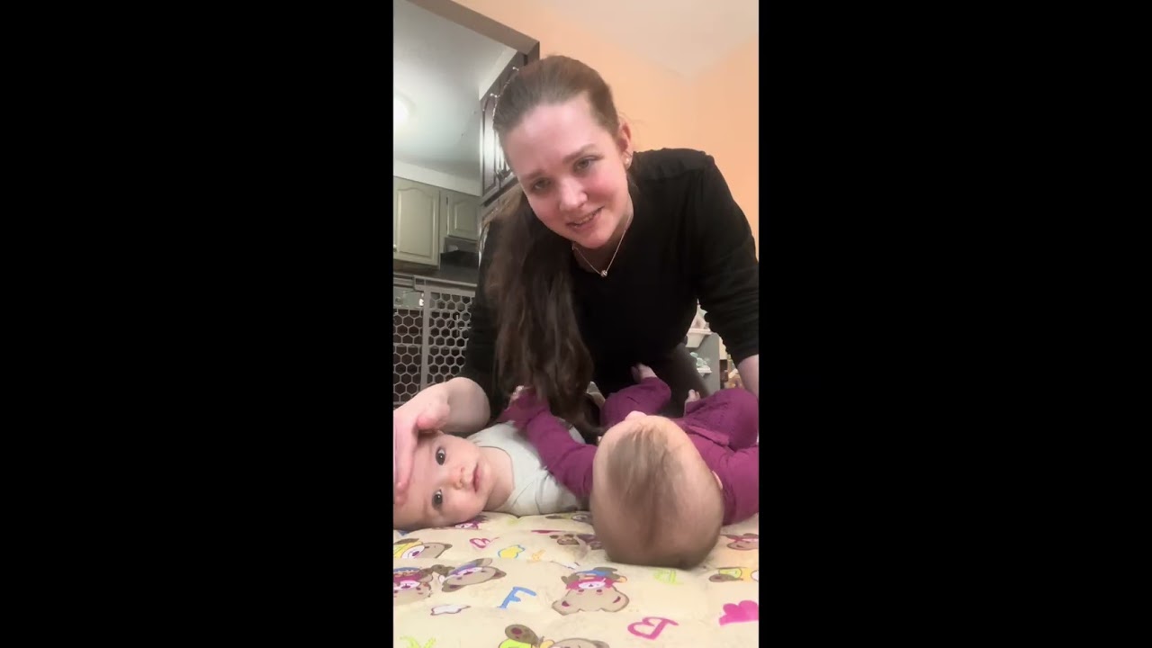 Play activities for my 5 month old twins | Easy developmental baby ideas 💡 