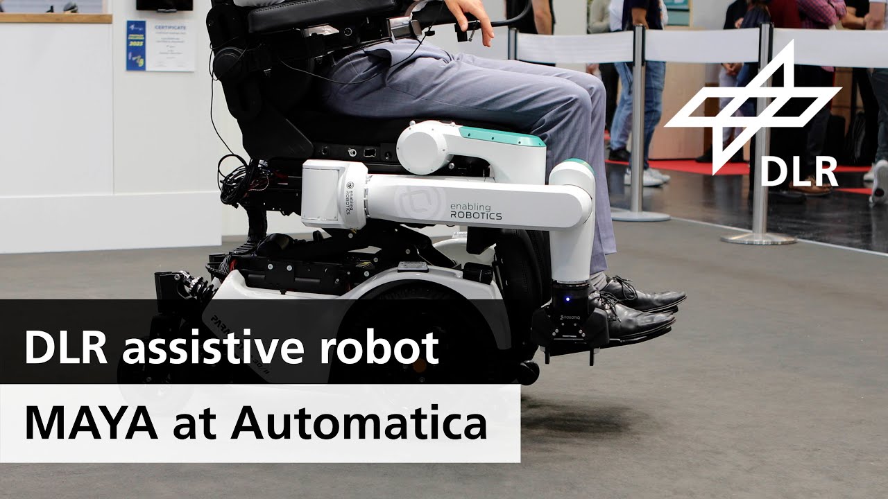 DLR assistive robot MAYA at Automatica