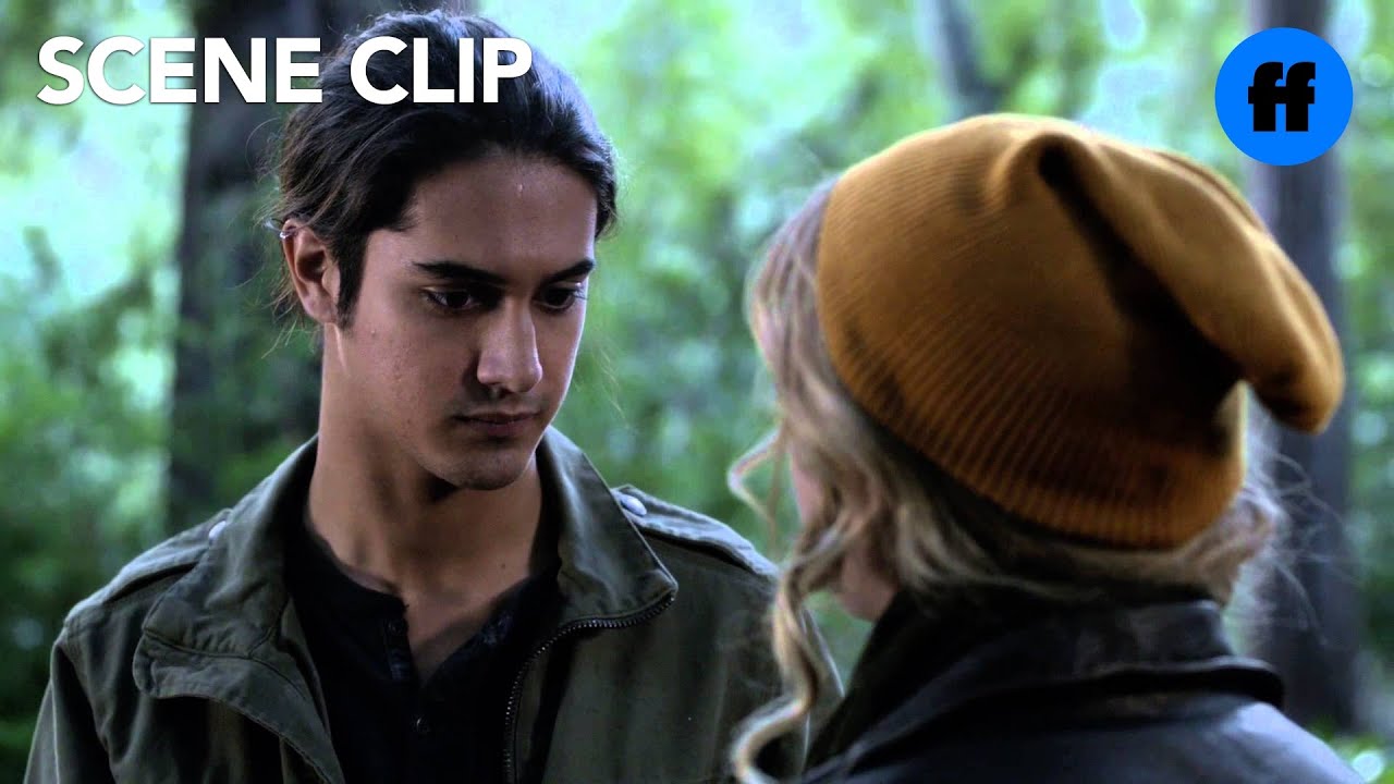 Twisted - Season 1: Episode 13, Clip: Jo and Danny | Freeform