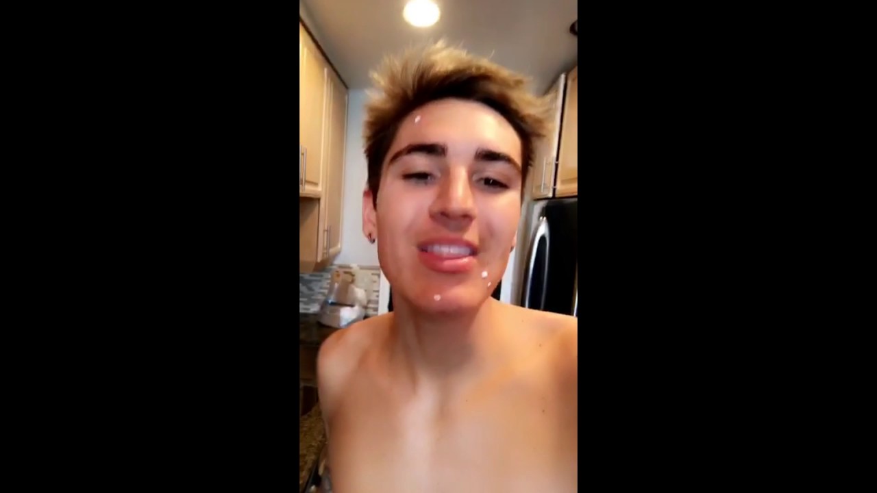 Sam Wilkinson Snapchat Story 21 December 2016 - 3 January 2017