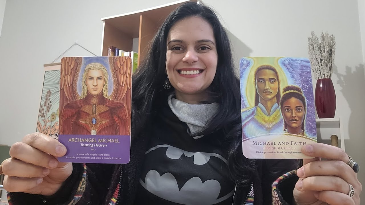 💙 Arcanjo Miguel te orienta nesse Eclipse Lunar em Peixes 🌚 Escolha sua opção