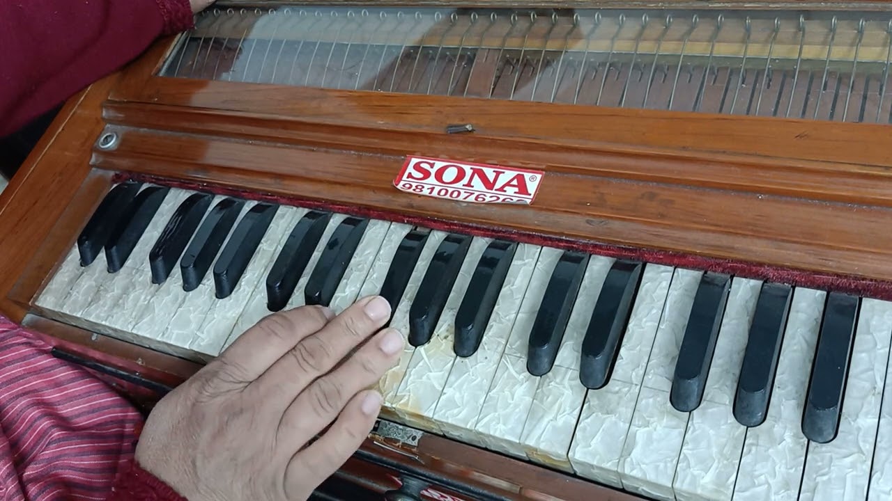 Hare Krishna Hare Krishna|| tune ||tu payar ka Sager h|| old hindi gana||Harmonium World||