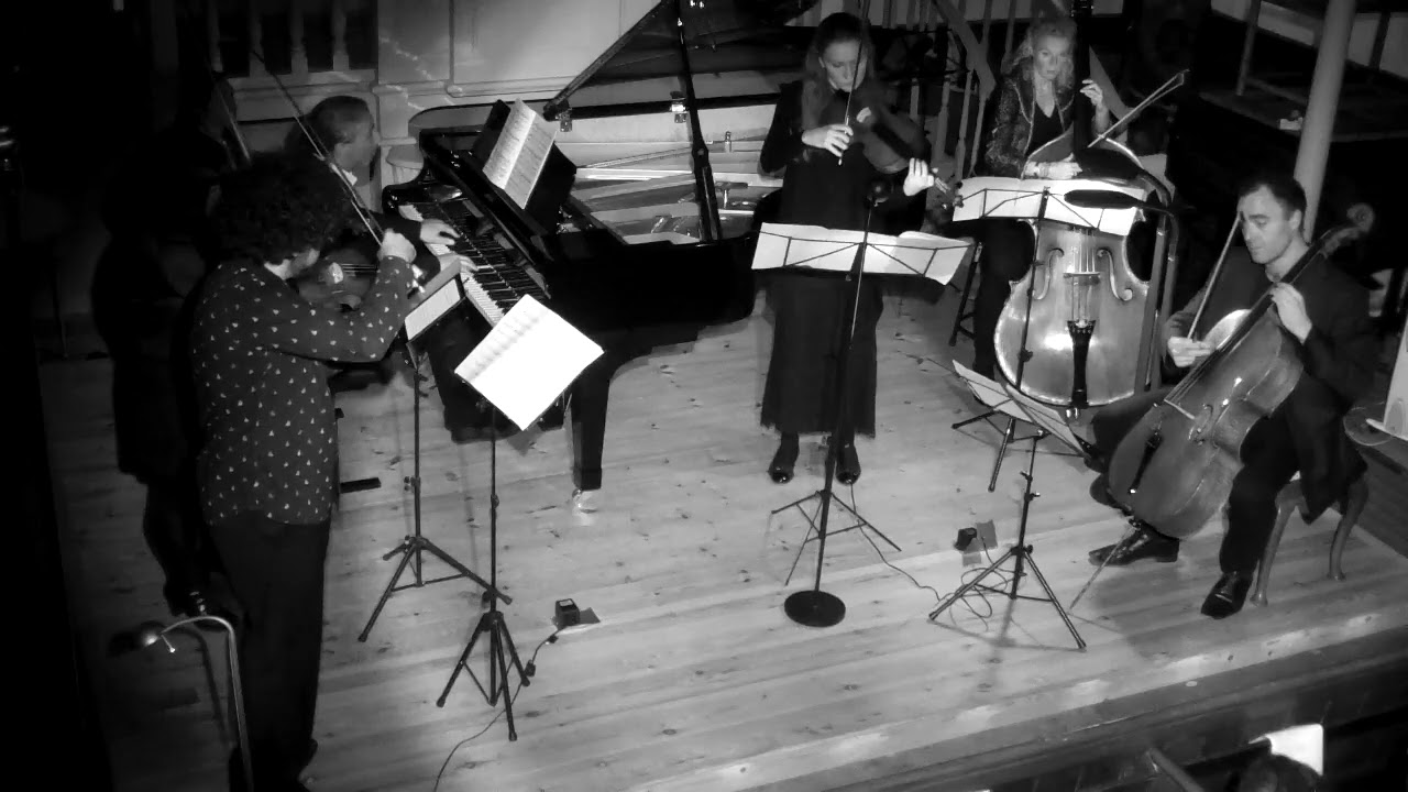 Bach Piano Concerto F minor BWV 1056