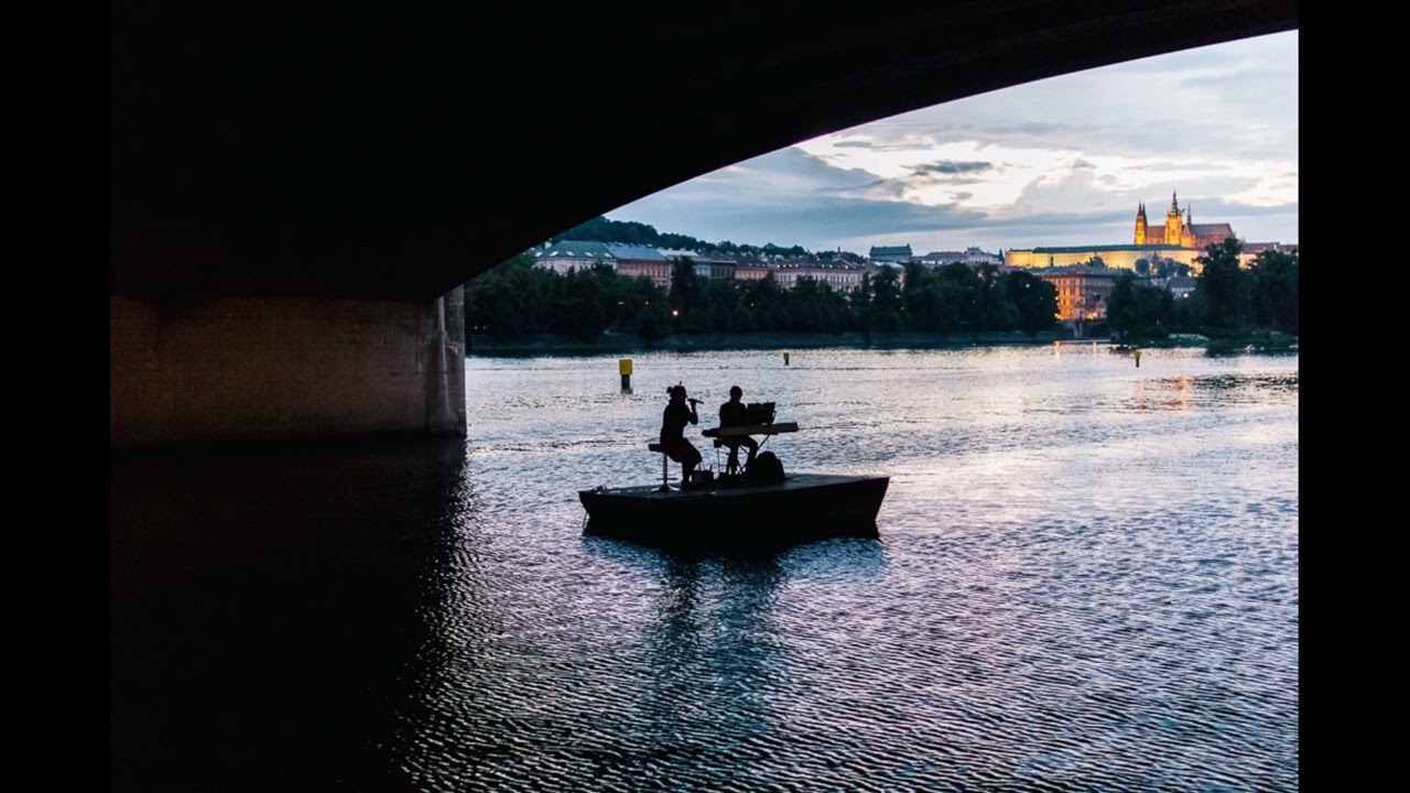 Chantet - Markéta Burešová - Havrani na sněhu