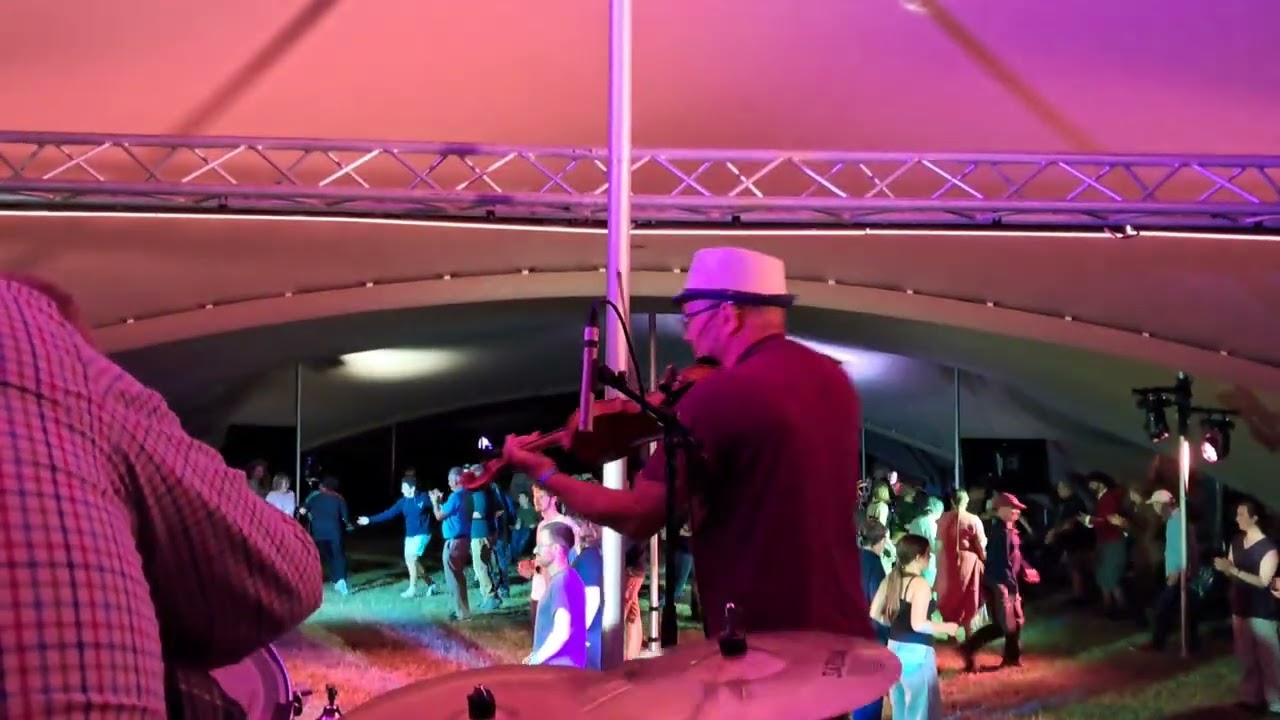 Dark Sheep Barn Dance @ Chalke History Festival 2025