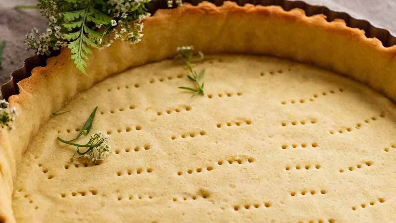 Sweet Tart Crust (French Pastry - P&acirc;te Sucr&eacute;e)