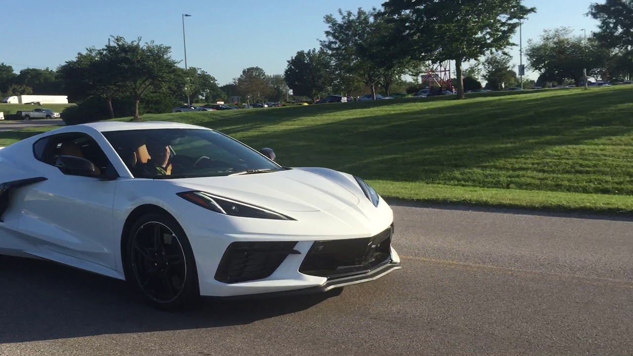 Chevrolet Corvette C8   Arctic White in the wild 2019 08 29