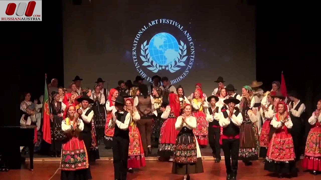 «Португальский танец» Группа «RUSGA TIPICA DA CORRELHÃ» Понте де Лима Португалия «Римини фест» Italy