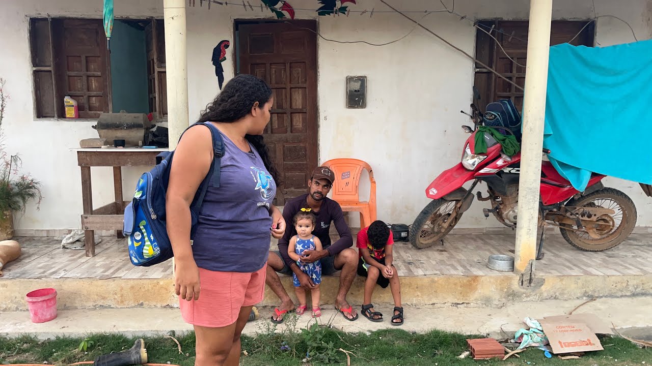 Mulher ficar rica e abandonar a sua família vejam