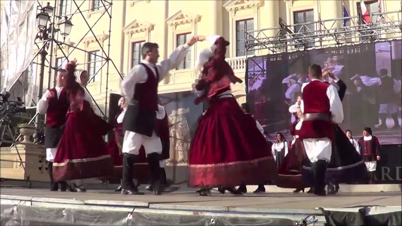 Olbiese: Gruppo folk Olbiese