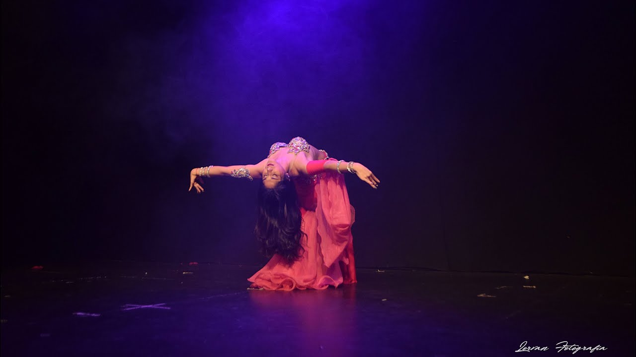 Hazihi Laylati - Lucila Palavecino