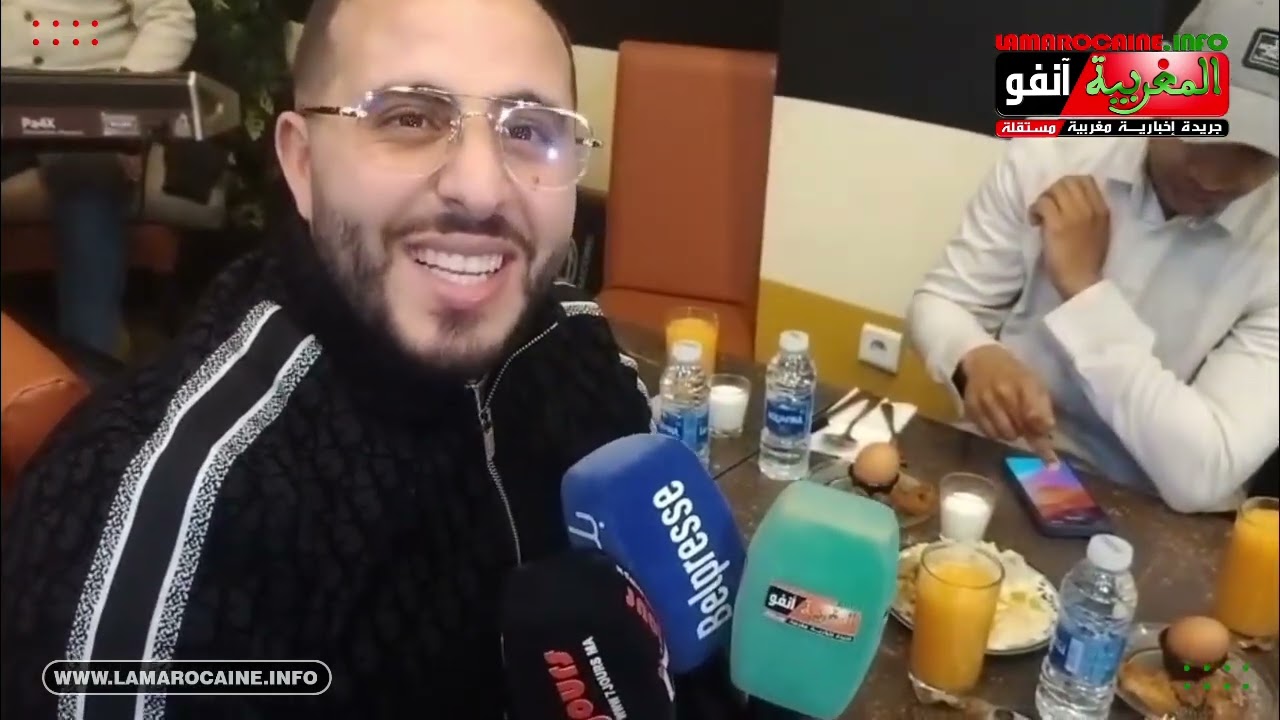 الفنان زهير غالي ينظم حفل افطار جماعي على شرف فرقته الموسيقية