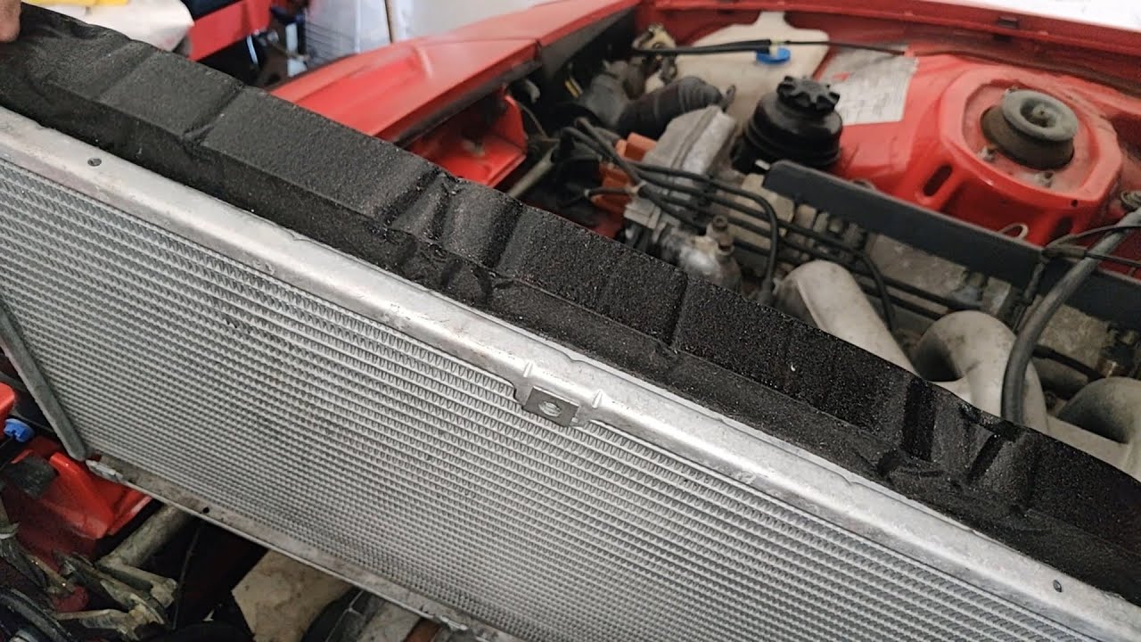 1984 Porsche 944 NA Pt#35   Radiator Removal/Installation Part 2