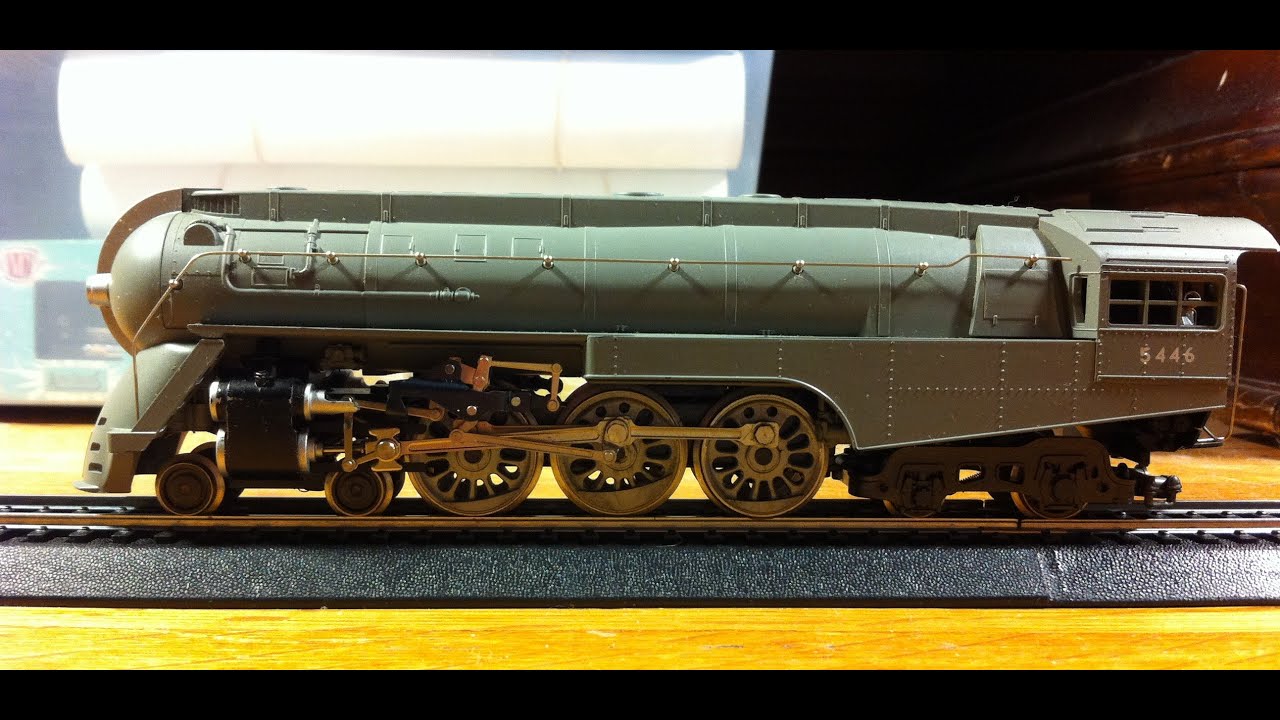 Rivarossi ~ 4 6 4 Streamlined Hudson ~ 1972 ~ HO Scale Model Trains