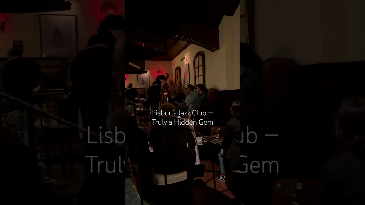 Are you a fan of jazz music?Here&rsquo;s a great spot: T&aacute;vola Jazz Club! Live music every night #jazzcafe