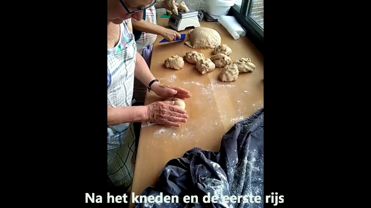 Speltbrood bakken Bakhuys Ravenstein