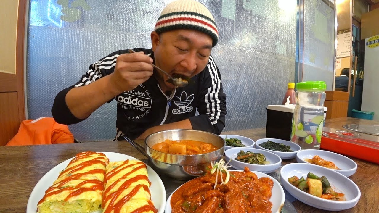 김치찌개가 리필이 된다구요?? 계란말이,제육볶음,김치찌개 밥도둑 삼인방 !굴다리 식당 먹방