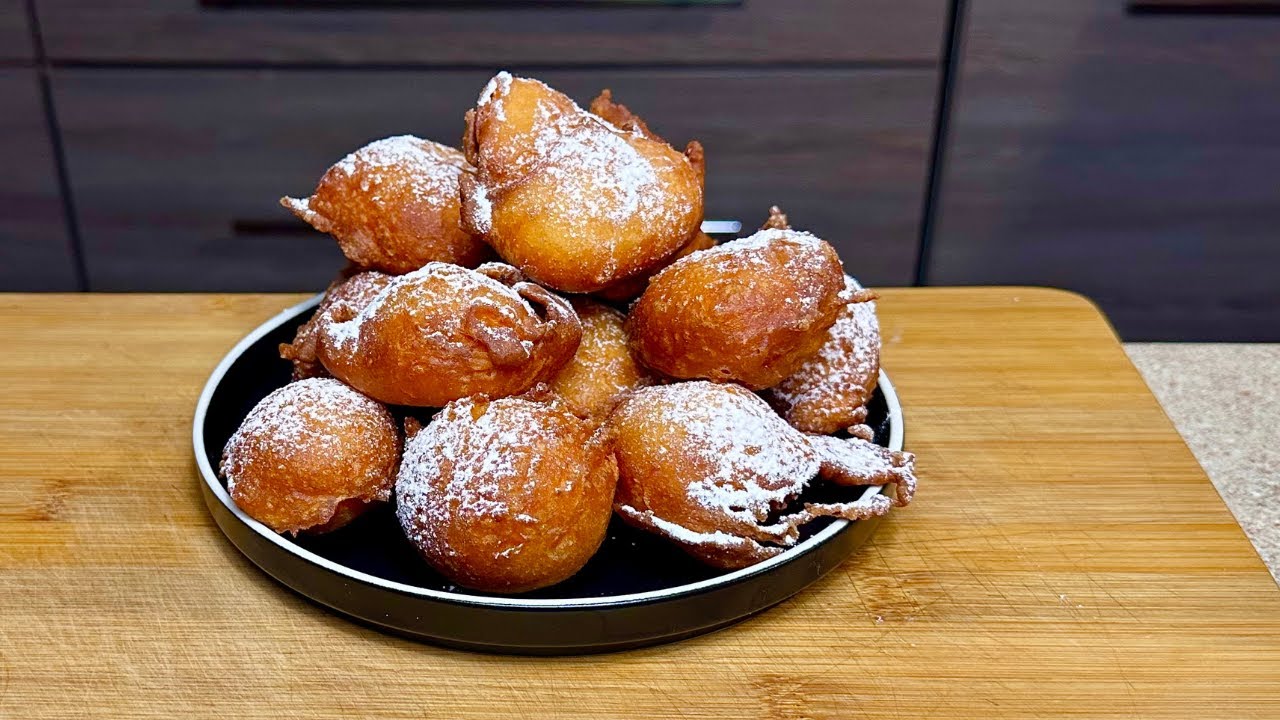 Masz ochotę na coś słodkiego. Szybki i prosty pomysł na pączki jogurtowe.