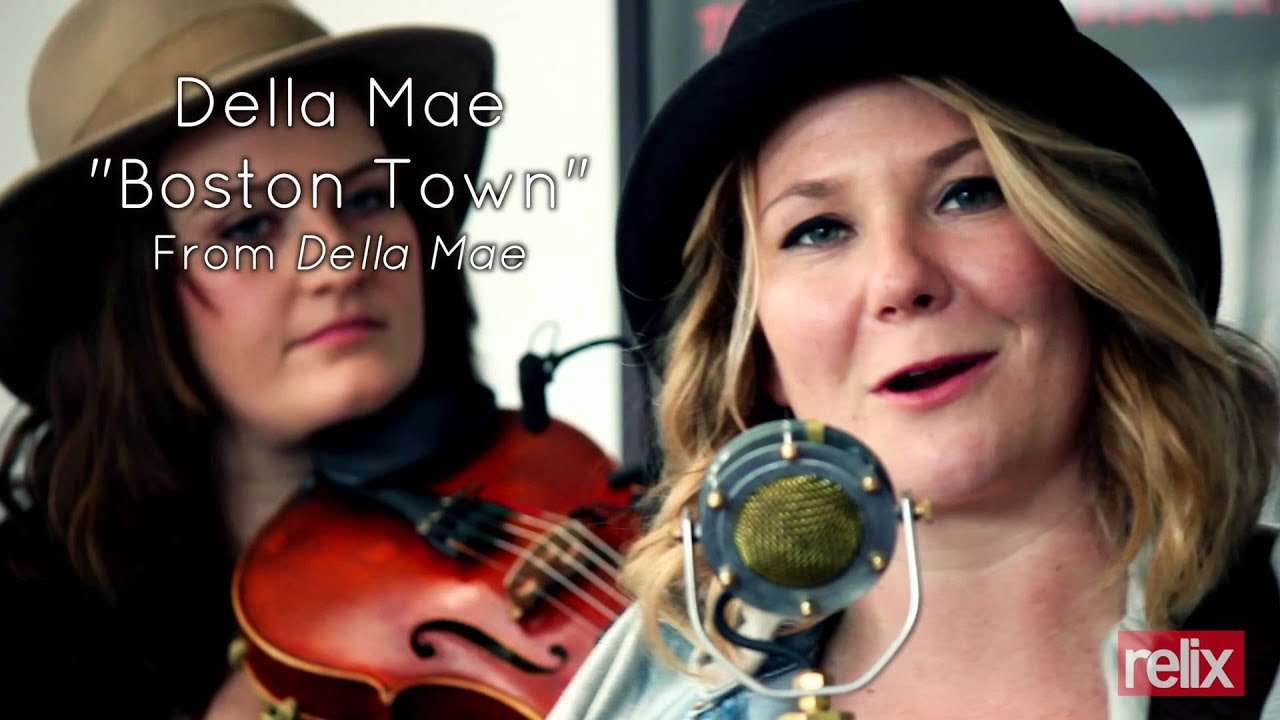 Della Mae 