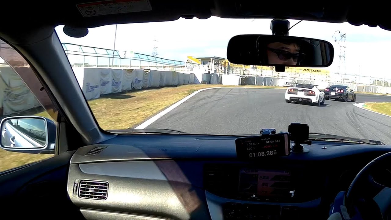 筑波でエキシージをランエボ8(ノーマルマフラー)で追ってみたよ.Evo8(Stock Exhaust) Chasing Lotus Exige in Tsukuba Circuit.