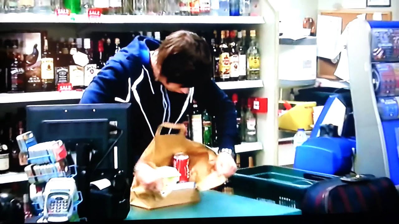 Ben Hanlin tricked shopping bag