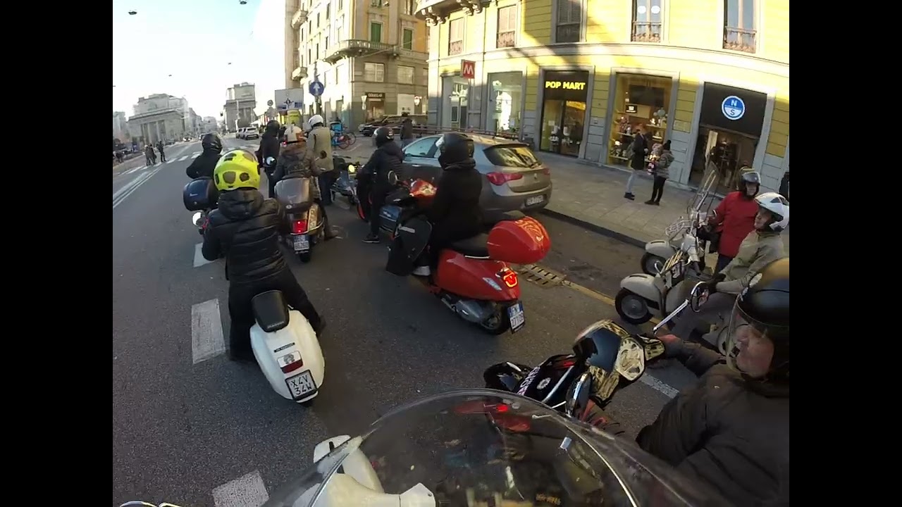 vespa raduno aperitivo di natale vc milano 14-12-25