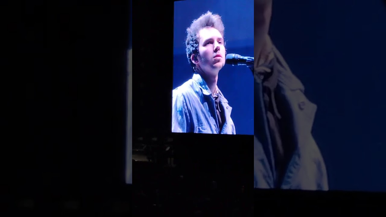 Jonas Brothers encore concert Franklin Jonas opened the show. Jax fl 12/30/25 